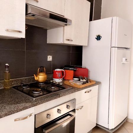 Charite Host Appartement , Wifi Et Parking Gratuit アガディール エクステリア 写真