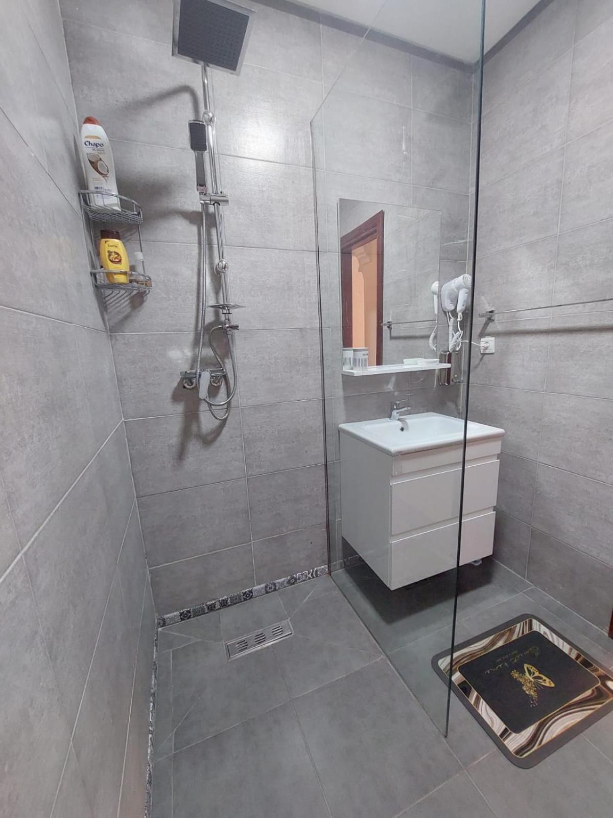 Charite Host Appartement , Wifi Et Parking Gratuit アガディール エクステリア 写真