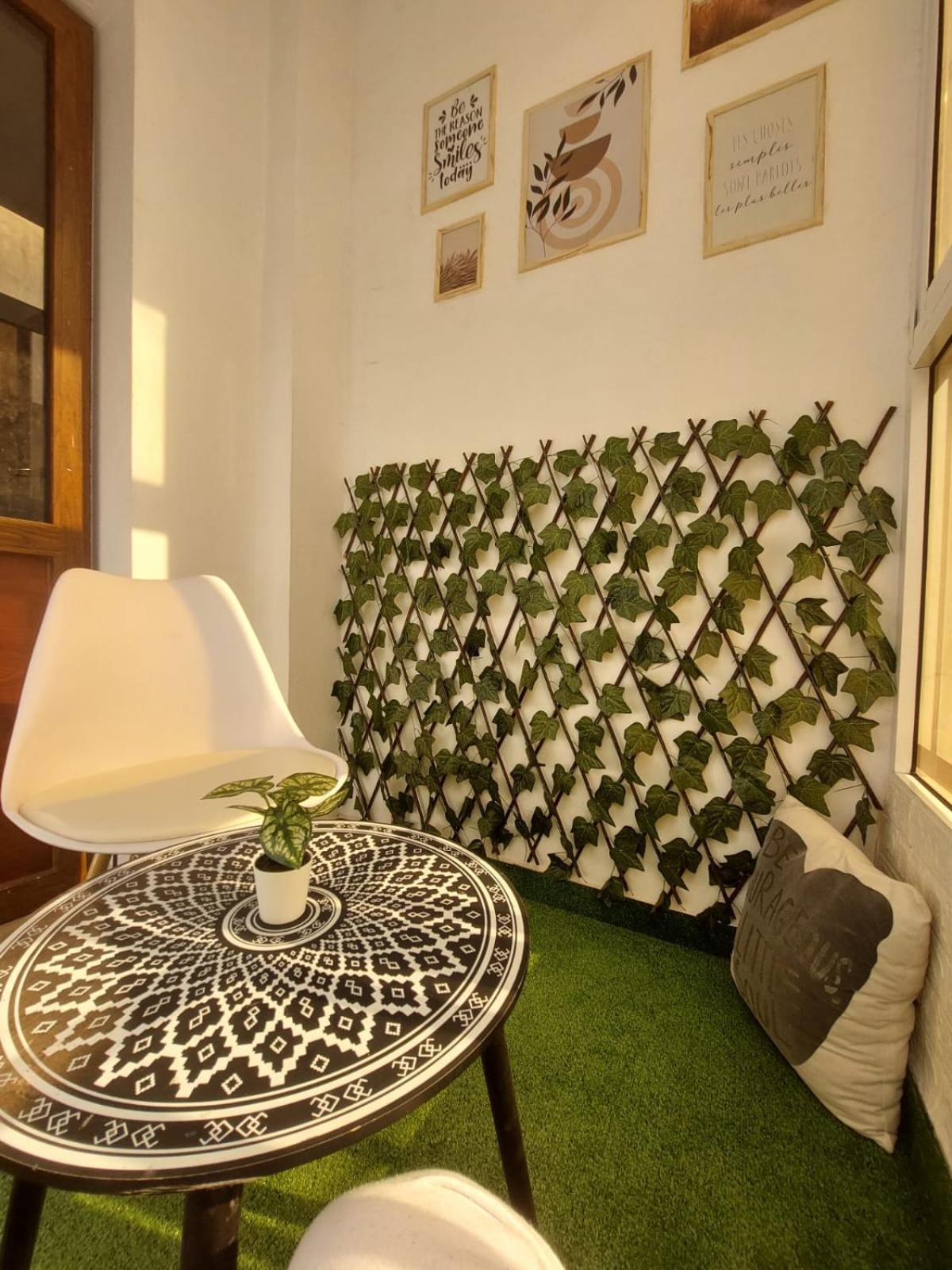 Charite Host Appartement , Wifi Et Parking Gratuit アガディール エクステリア 写真